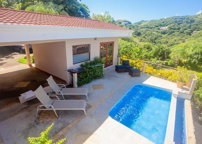 Cielo - Oceanview 3br Villa