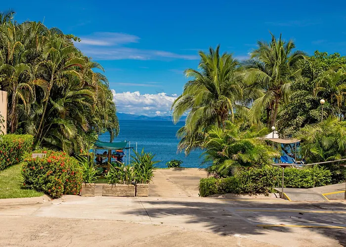 Cielo - Oceanview 3br