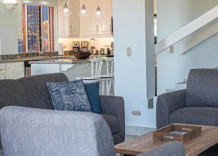 Cielo - Oceanview 3br