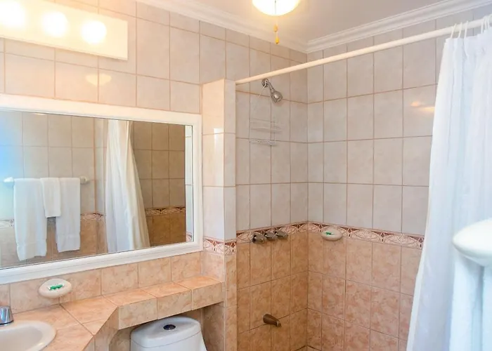 Cielo - Oceanview 3br Villa