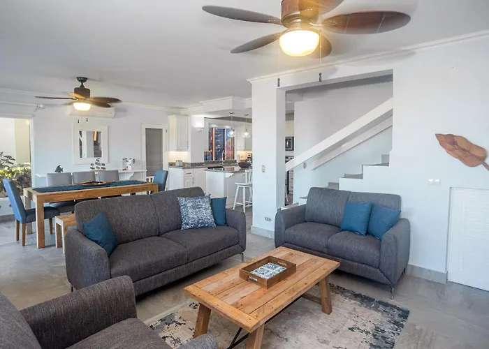 Cielo - Oceanview 3br *